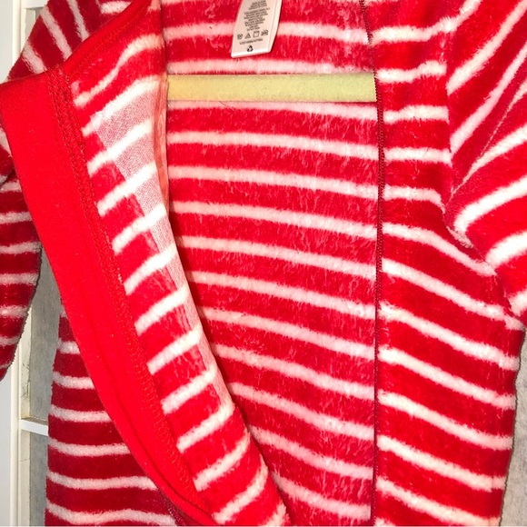 Little Me Christmas🎅🏽Santa Stretch Candy Cane Stripe Infant Footed Onesie NWT - Picture 7 of 15
